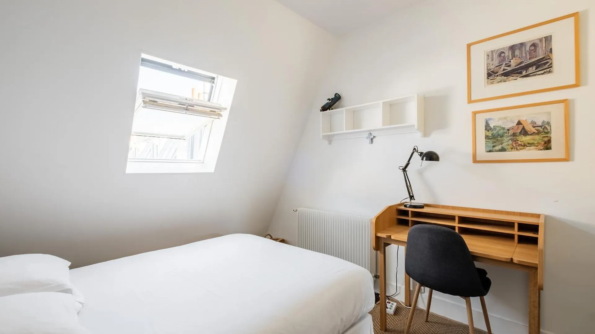 Veeve - Literary Radiance Apartment Paris